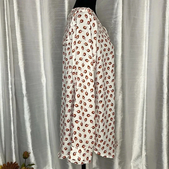 Liz Claiborne Career Women’s Large Button Down Long Sleeve Leaf Print Blouse - Picture 3 of 9